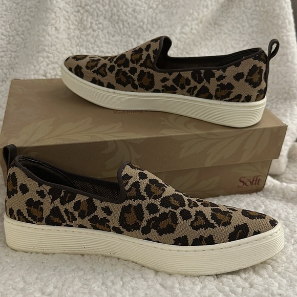 Söfft Somers Slip-On Sneaker (Women) 9M Leopard Tan Knit - Picture 2 of 9